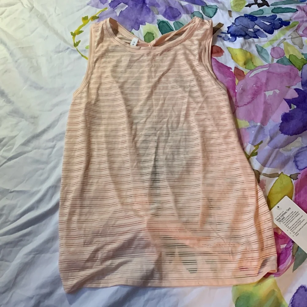 Lululemon Meet Halfway Tank *Striped NWT - Picture 3 of 6